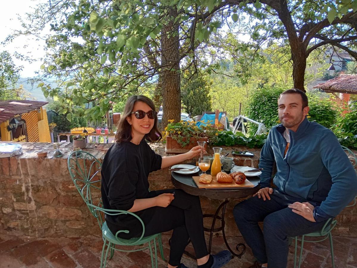 Gasthaus Morelli House Montalbo Exterior foto